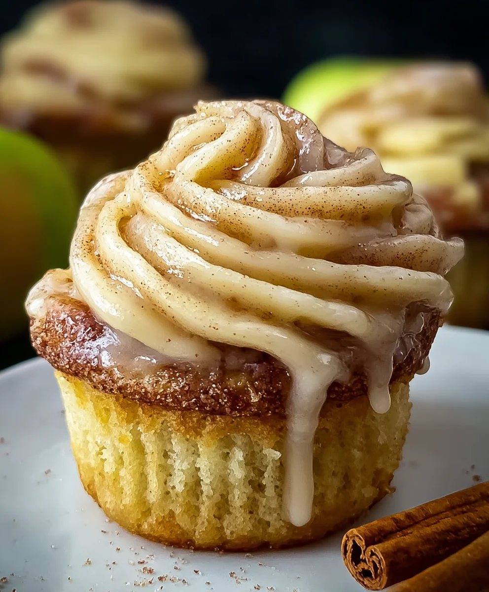 Apple Cinnamon Roll Cupcakes-Easy & Delicious Dessert