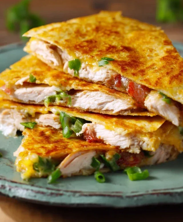 Keto Chicken Quesadilla