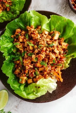Crunchy PF Chang's Lettuce Wraps